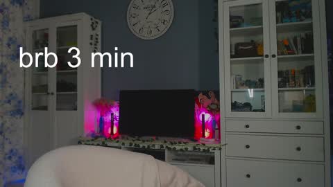 Snapshot of weed_princesss chatting on 30, 1, 2025 moon online show from 30, 1, 2025