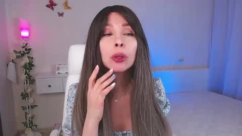 Wendi Foster online show from 11, 2, 2025