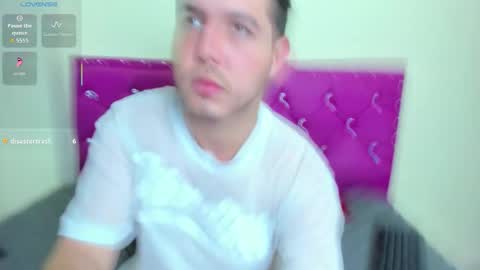 wendyyhot69 online show from 15, 3, 2026