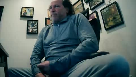 Snapshot of weseeyouwatching chatting on 8, 1, 2025 weseeyouwatching online show from 8, 1, 2025