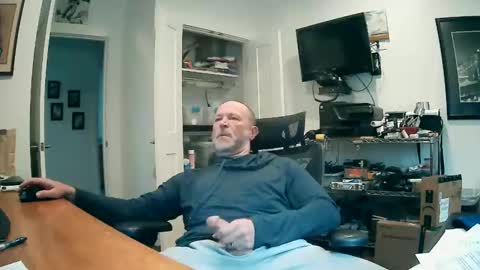 Snapshot of weseeyouwatching chatting on 1, 12, 2025 weseeyouwatching online show from 1, 12, 2025