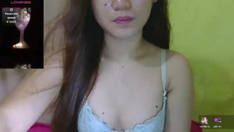 Snapshot of wet_hornypussy chatting on 15, 10, 2025 wet hornypussy online show from 15, 10, 2025