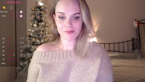 Snapshot of wet_lana chatting on 22, 12, 2024 Lana online show from 22, 12, 2024