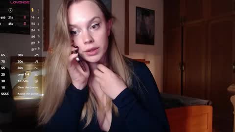 Snapshot of wet_lana chatting on 15, 10, 2025 Lana online show from 15, 10, 2025