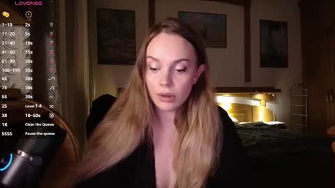 Lana online show from 17, 11, 2025