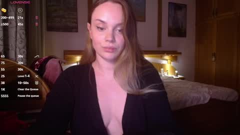 Lana online show from 7, 4, 2026