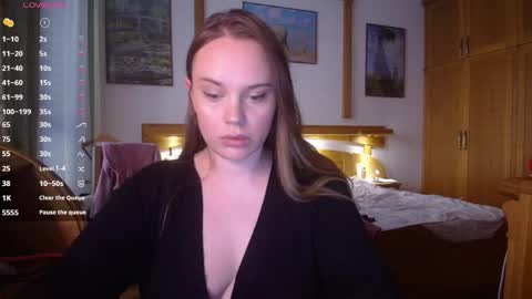 Lana online show from 29, 4, 2026
