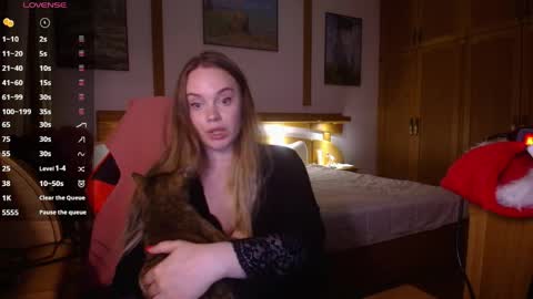 Lana online show from 5, 5, 2026