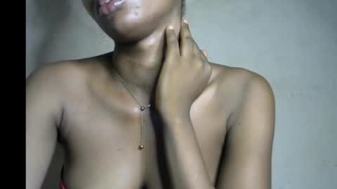 Snapshot of wet_pussy200 chatting on 9, 1, 2026 Bella online show from 9, 1, 2026