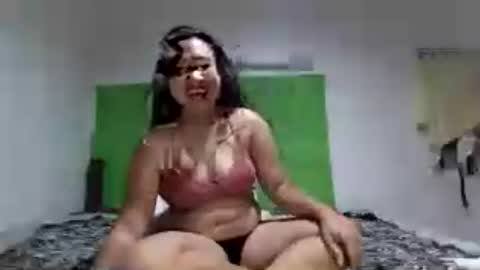 Snapshot of wetasianbelle chatting on 28, 7, 2026 Belle online show from 28, 7, 2026
