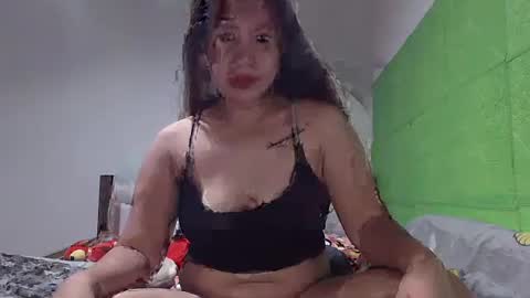 Snapshot of wetasianbelle chatting on 3, 8, 2026 Belle online show from 3, 8, 2026