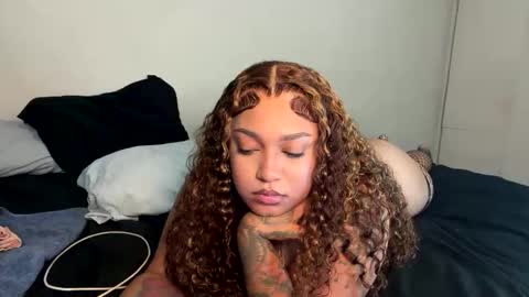 SheSquirts online show from 20, 5, 2026