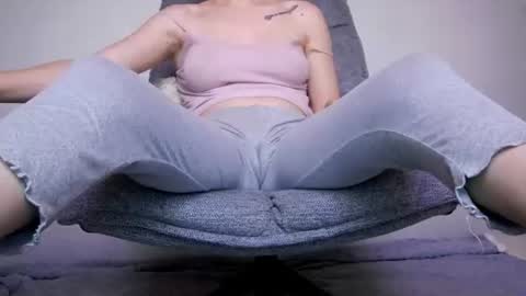Snapshot of wetdream221 chatting on 30, 6, 2026 Beatrice Moan from LovenseWet from Tip MenuOpen for Private online show from 30, 6, 2026