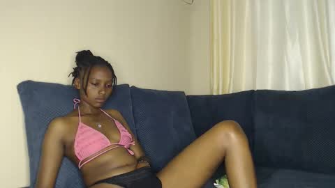 Bella online show from 7, 5, 2026
