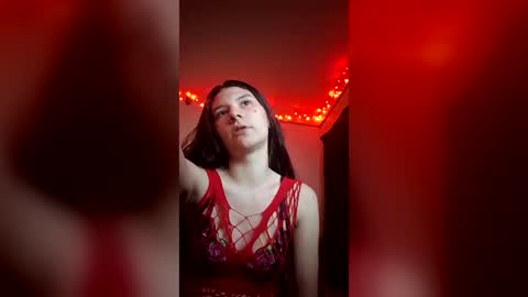 wetlilys online show from 25, 7, 2026