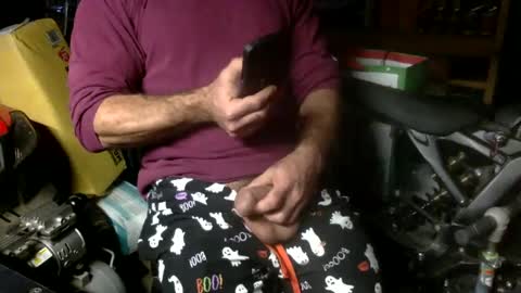 Snapshot of whackingmywilly chatting on 28, 12, 2024 whackingmywilly online show from 28, 12, 2024