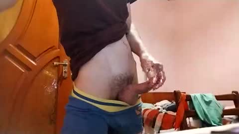 Snapshot of whatever_67 chatting on 21, 11, 2025 whatever_67 online show from 21, 11, 2025