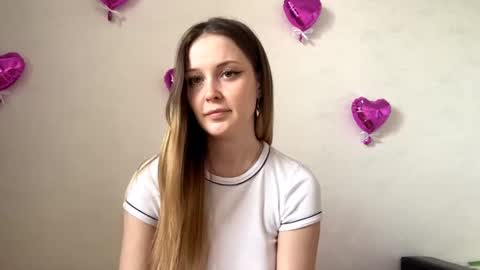 Snapshot of whatkayawants chatting on 23, 6, 2026 Hello I m Yuna and Ive been waiting for you MaevAmy online show from 23, 6, 2026