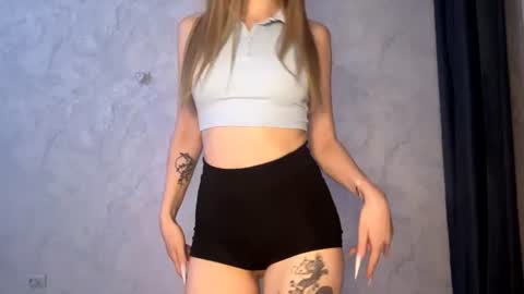 Snapshot of whatkayawants chatting on 29, 7, 2026 Hello I m Yuna and Ive been waiting for you MaevAmy online show from 29, 7, 2026