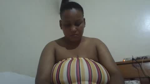 Snapshot of whinebae chatting on 17, 3, 2026 whinebae online show from 17, 3, 2026