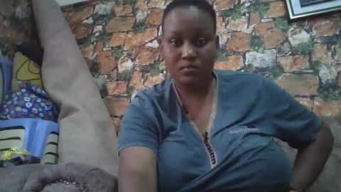 Snapshot of whinebae chatting on 17, 3, 2026 whinebae online show from 17, 3, 2026