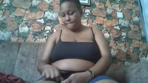 Snapshot of whinebae chatting on 19, 3, 2026 whinebae online show from 19, 3, 2026