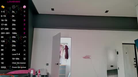 Max online show from 4, 10, 2025