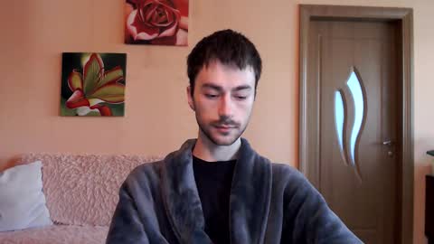 Snapshot of white_sport chatting on 27, 9, 2025 Tom online show from 27, 9, 2025