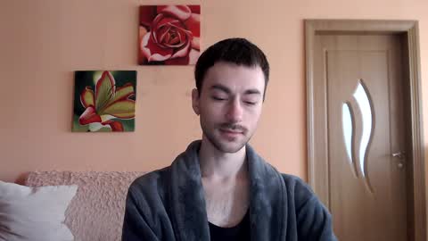 Snapshot of white_sport chatting on 28, 3, 2026 Tom online show from 28, 3, 2026