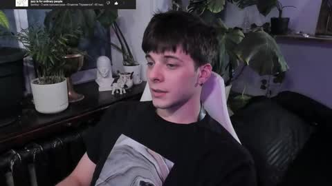 Gus online show from 11, 3, 2025