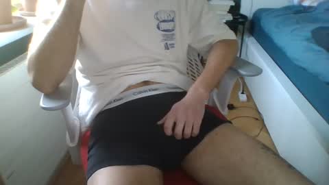 whiteeuropaboy online show from 8, 3, 2025