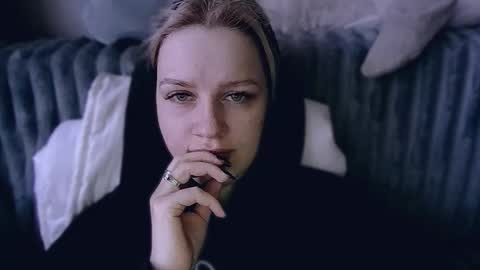 whitehex666 online show from 11, 3, 2026