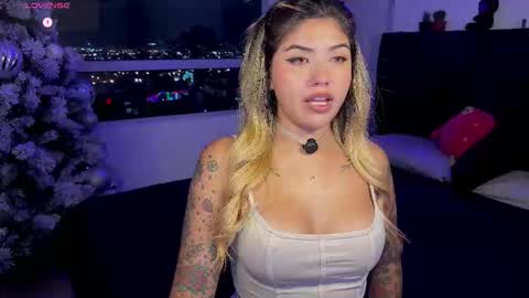 Snapshot of whites_emma chatting on 6, 2, 2026 EMMA online show from 6, 2, 2026