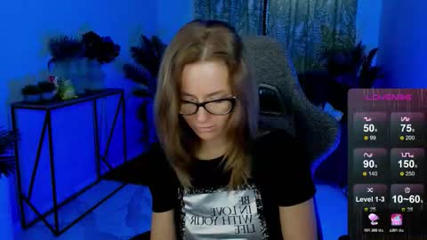 whitneypunnch online show from 6, 11, 2025