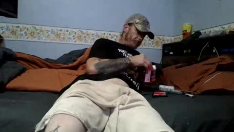 Snapshot of whodunnitwrangler chatting on 19, 7, 2026 whodunnitwrangler online show from 19, 7, 2026