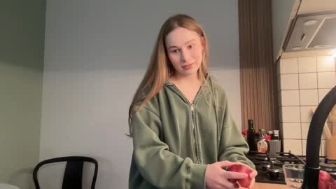 Alisa online show from 12, 1, 2025