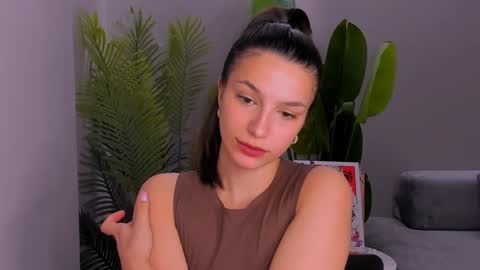 Snapshot of whoislulu chatting on 3, 12, 2024 whoislulu online show from 3, 12, 2024