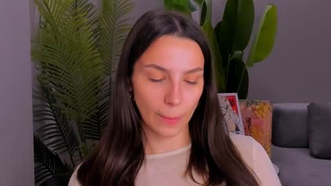 Snapshot of whoislulu chatting on 18, 12, 2024 whoislulu online show from 18, 12, 2024