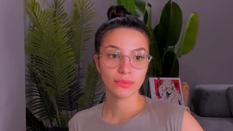 Snapshot of whoislulu chatting on 31, 12, 2024 whoislulu online show from 31, 12, 2024