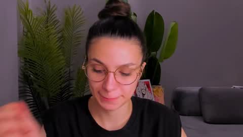 Snapshot of whoislulu chatting on 11, 1, 2025 whoislulu online show from 11, 1, 2025