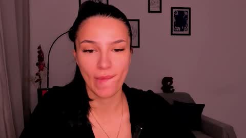 Snapshot of whoislulu chatting on 22, 9, 2025 whoislulu online show from 22, 9, 2025