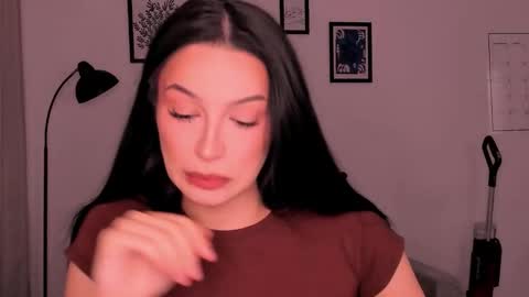 Snapshot of whoislulu chatting on 1, 11, 2025 whoislulu online show from 1, 11, 2025