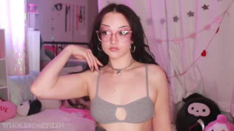 Zoe Grace online show from 16, 3, 2026