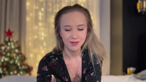 Snapshot of why_____not chatting on 3, 1, 2025 Alice online show from 3, 1, 2025