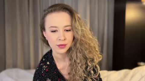 Snapshot of why_____not chatting on 13, 2, 2025 Alice online show from 13, 2, 2025