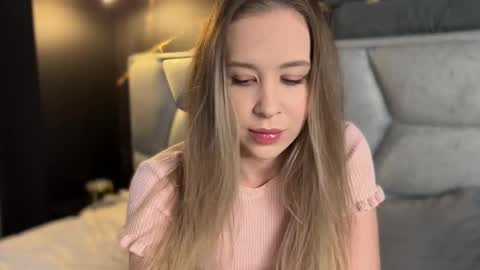 Snapshot of why_____not chatting on 15, 2, 2025 Alice online show from 15, 2, 2025