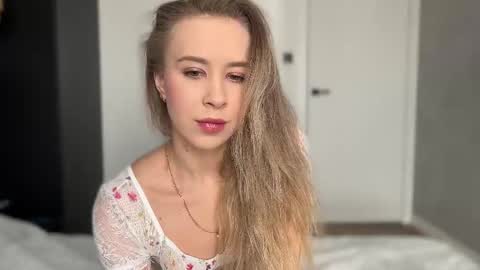 Snapshot of why_____not chatting on 16, 2, 2025 Alice online show from 16, 2, 2025