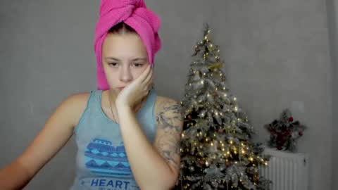 Snapshot of why_again_me chatting on 2, 1, 2025 Veronica online show from 2, 1, 2025