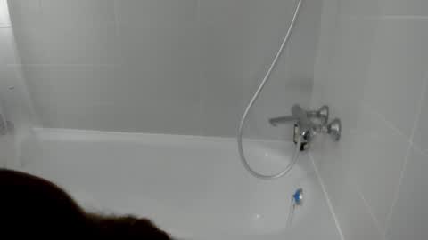 Snapshot of why_again_me chatting on 10, 1, 2025 Veronica online show from 10, 1, 2025