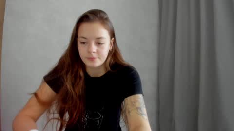 Snapshot of why_again_me chatting on 18, 1, 2025 Veronica online show from 18, 1, 2025